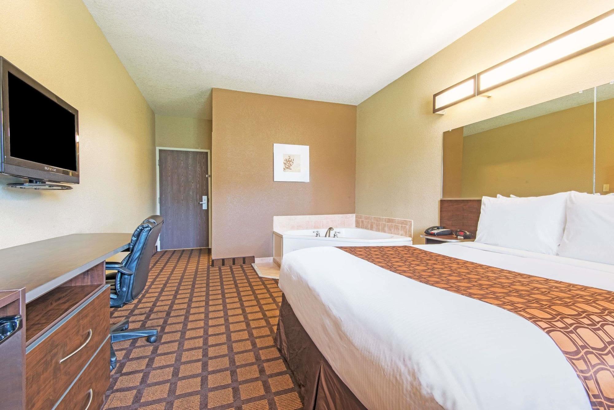 Microtel Inn And Suites Montgomery Exterior photo
