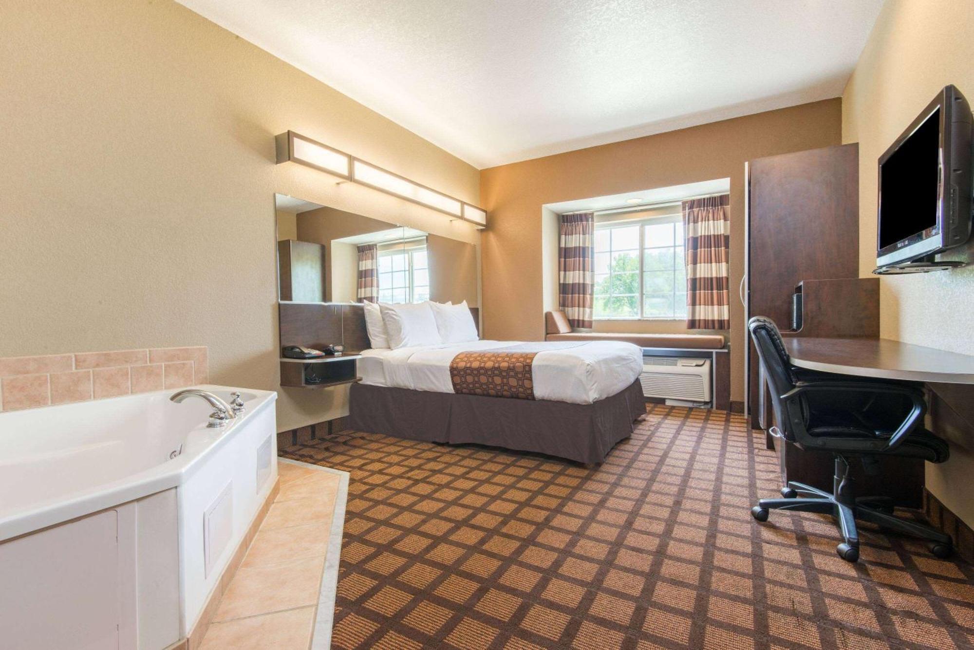 Microtel Inn And Suites Montgomery Exterior photo
